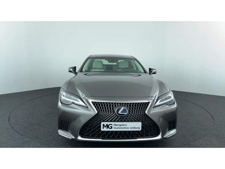 Lexus