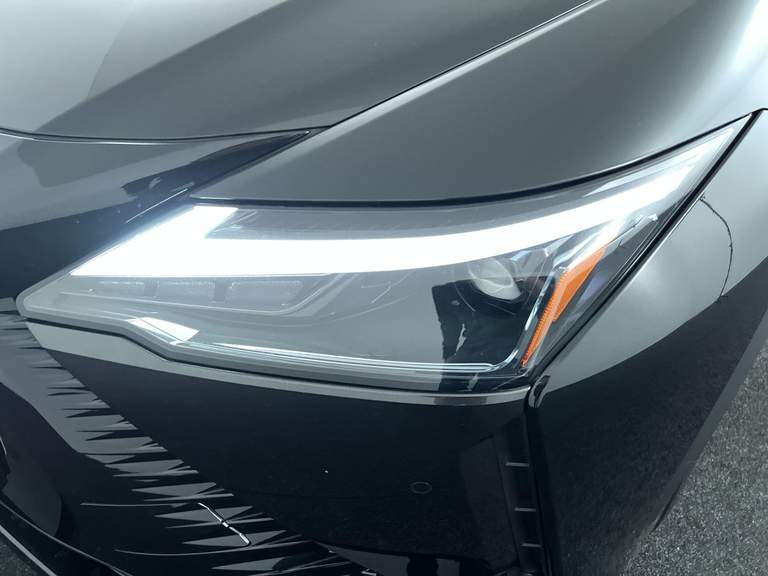 Lexus