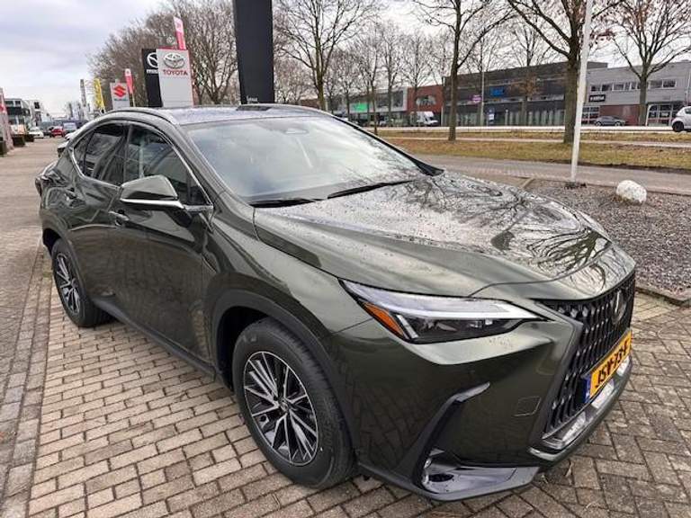 Lexus