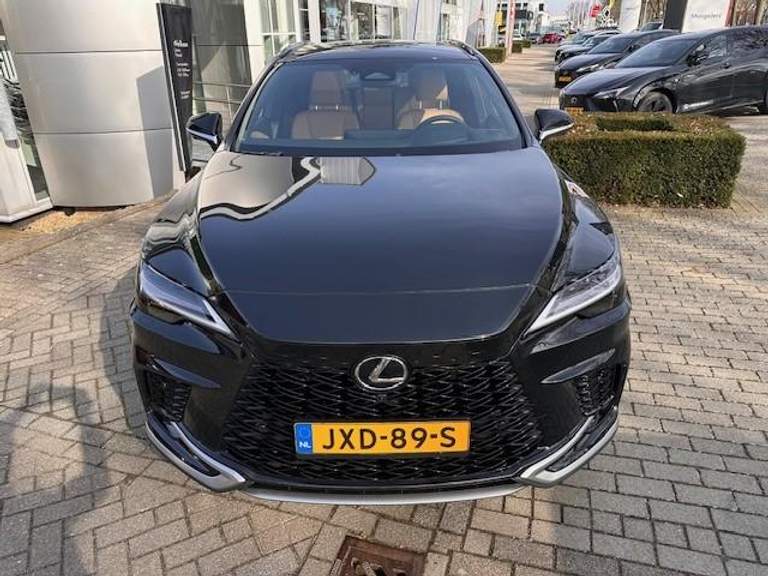 Lexus
