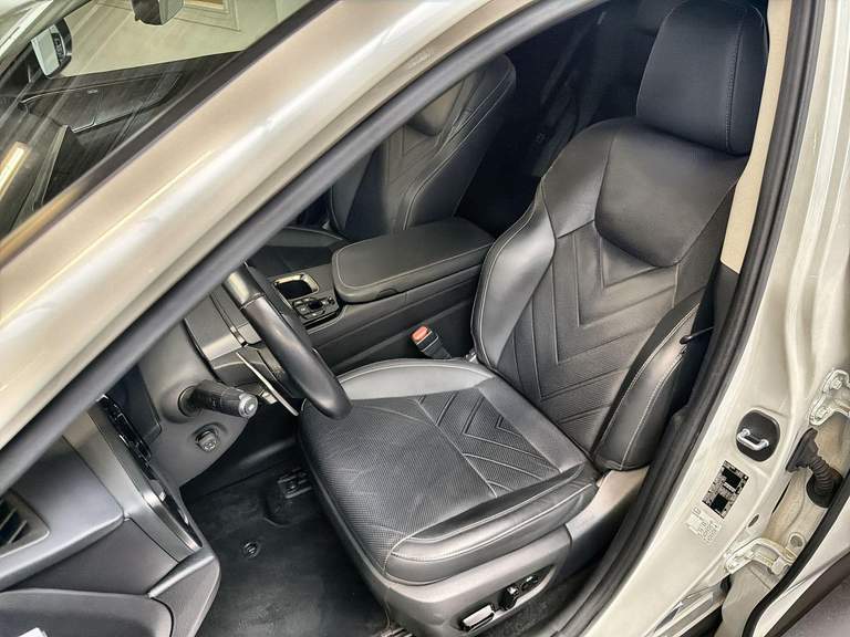 Lexus Lexus