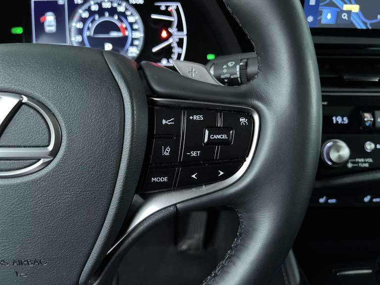 Lexus