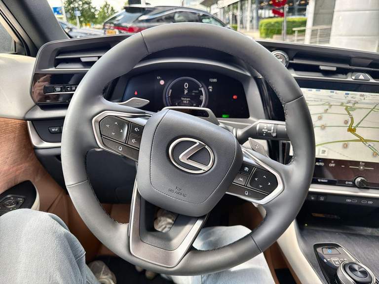 Lexus Lexus