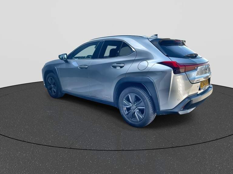 Lexus
