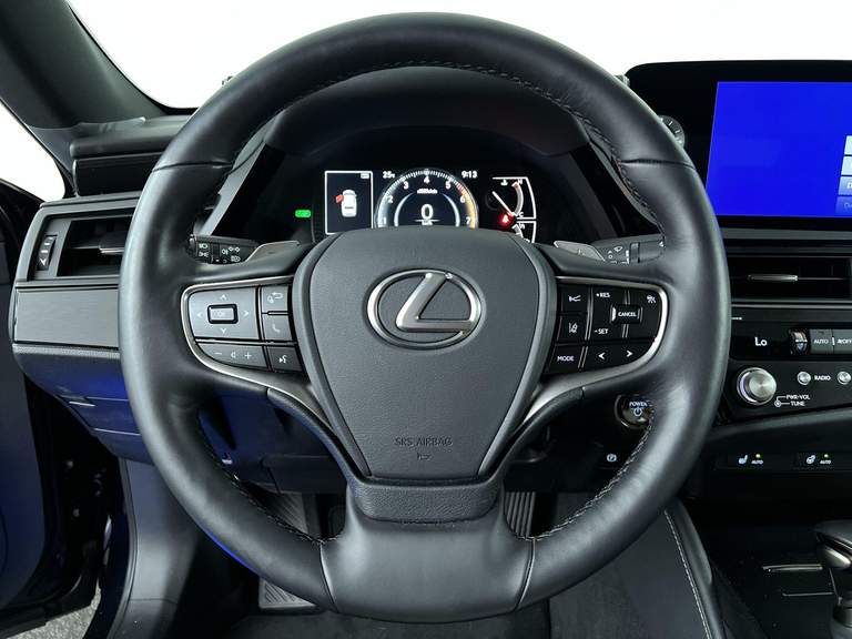 Lexus Lexus