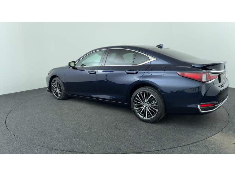 Lexus Lexus