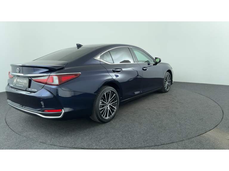 Lexus Lexus