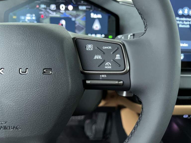 Lexus Lexus