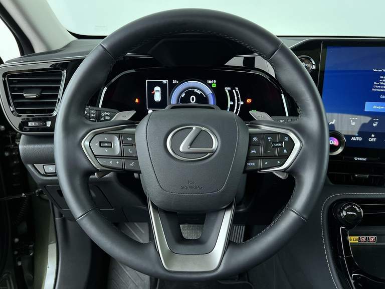 Lexus Lexus