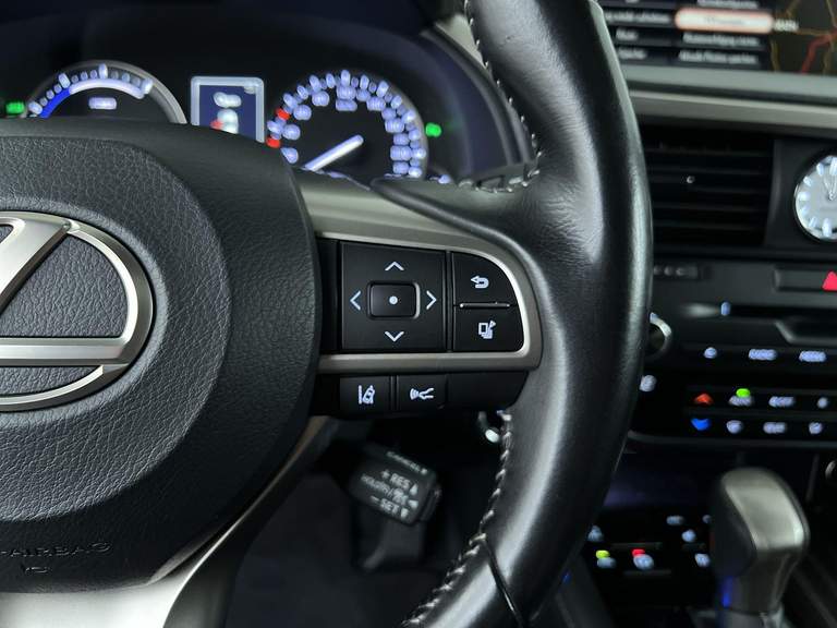 Lexus Lexus
