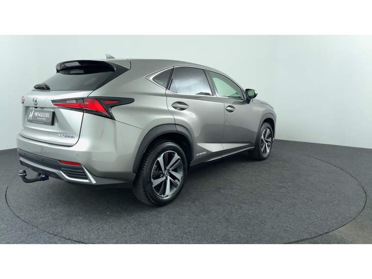 Lexus Lexus