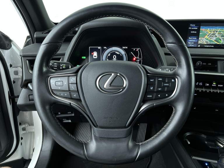 Lexus Lexus