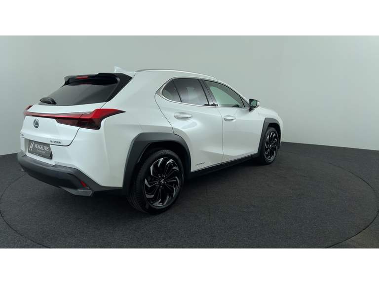 Lexus Lexus