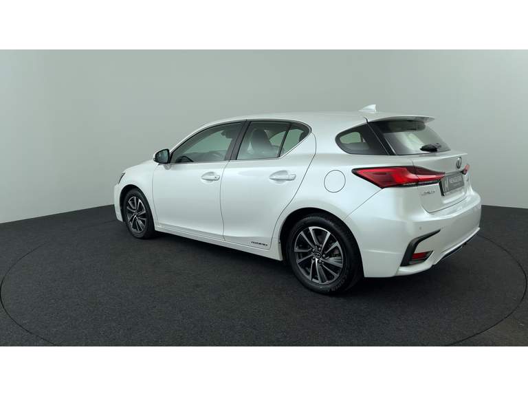 Lexus