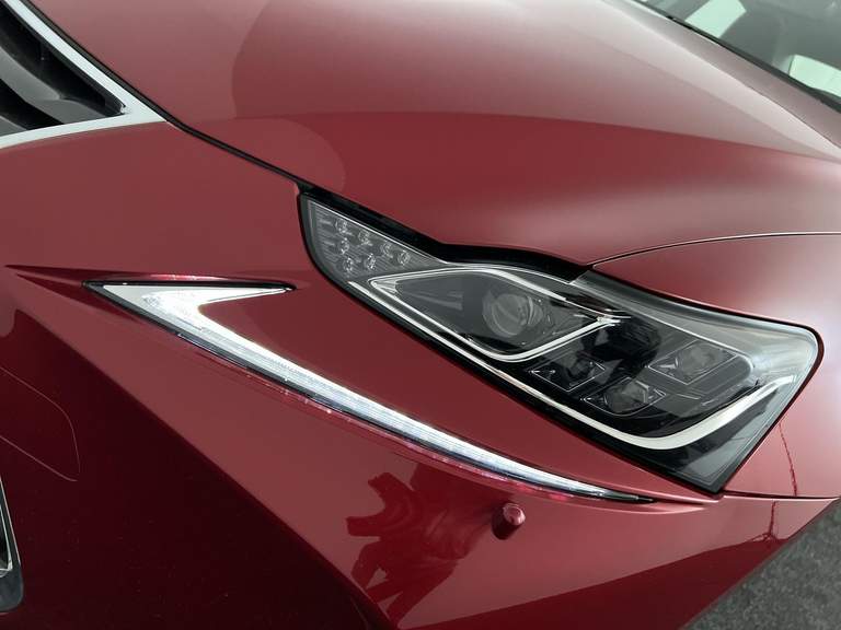 Lexus