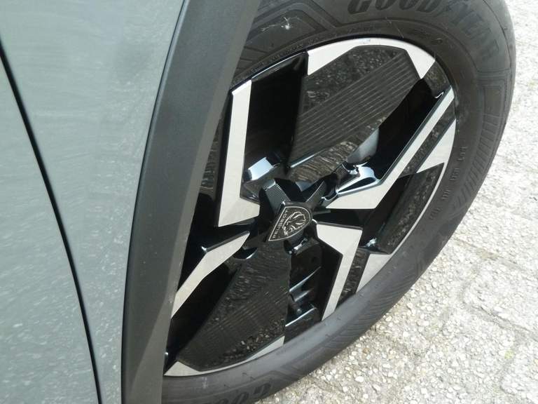 Peugeot Peugeot