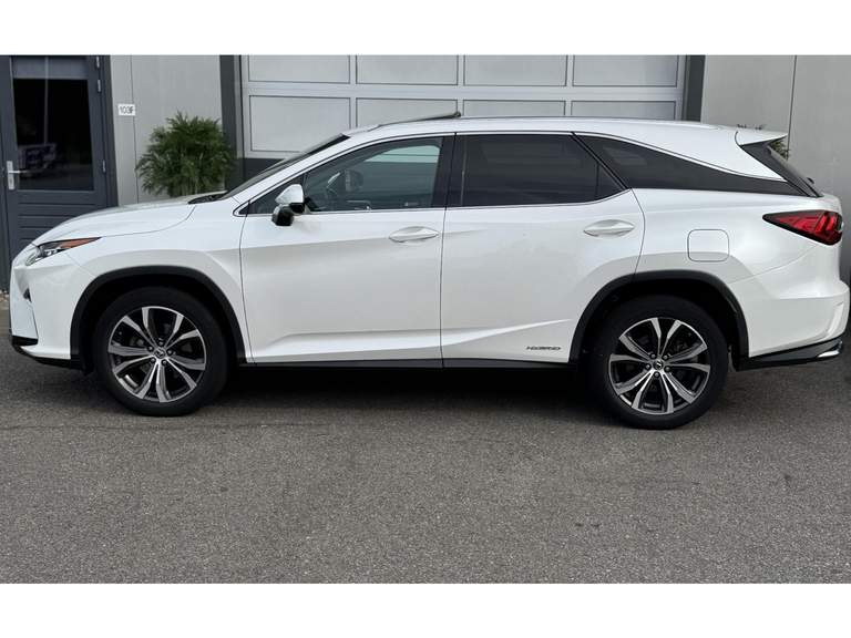 Lexus