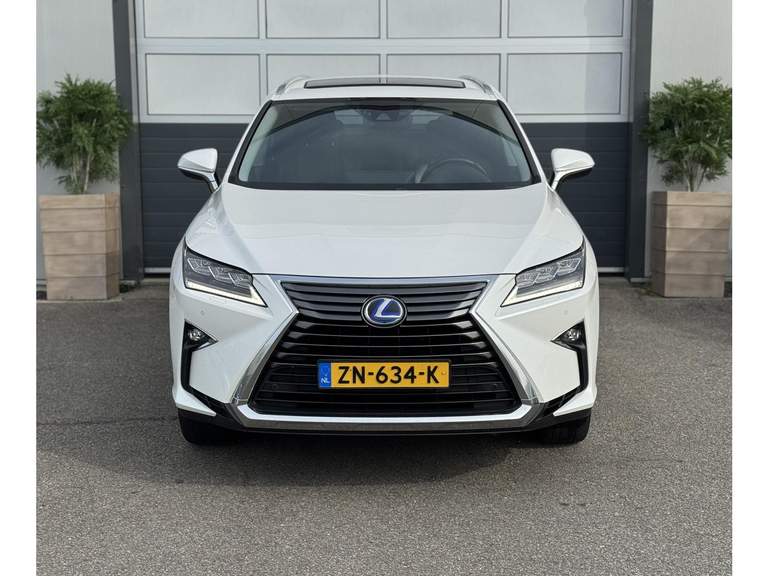 Lexus