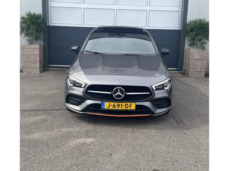 Mercedes-Benz Mercedes-Benz