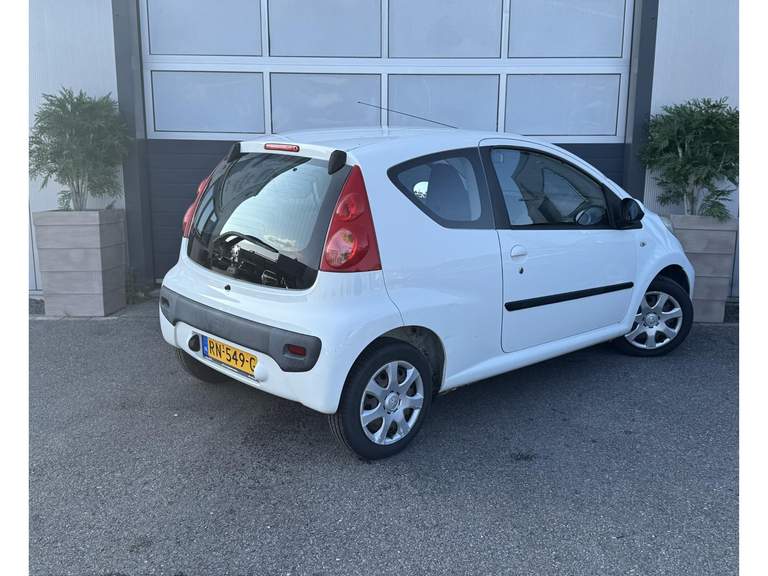 Peugeot