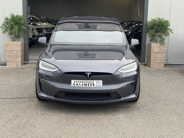 Tesla Tesla