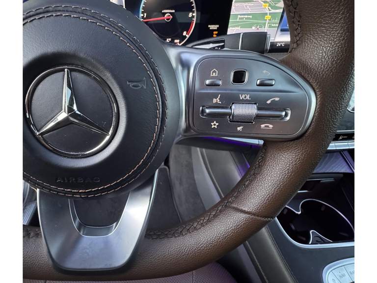 Mercedes-Benz Mercedes-Benz