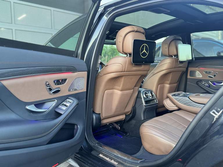 Mercedes-Benz Mercedes-Benz