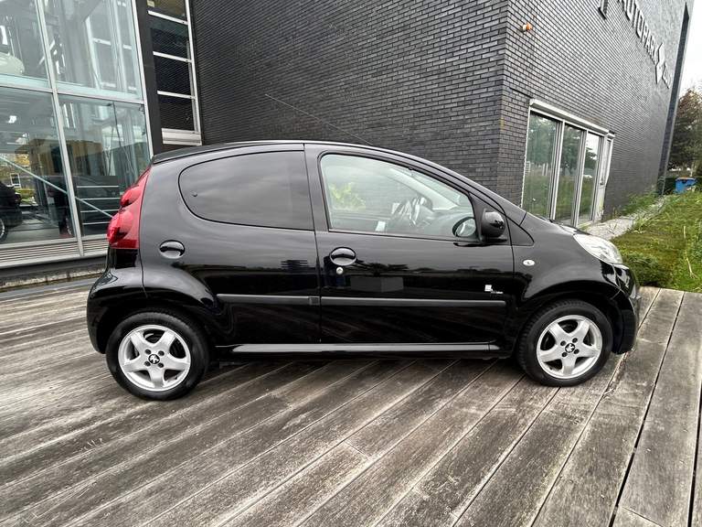 Peugeot