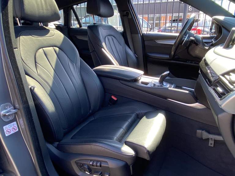 BMW BMW