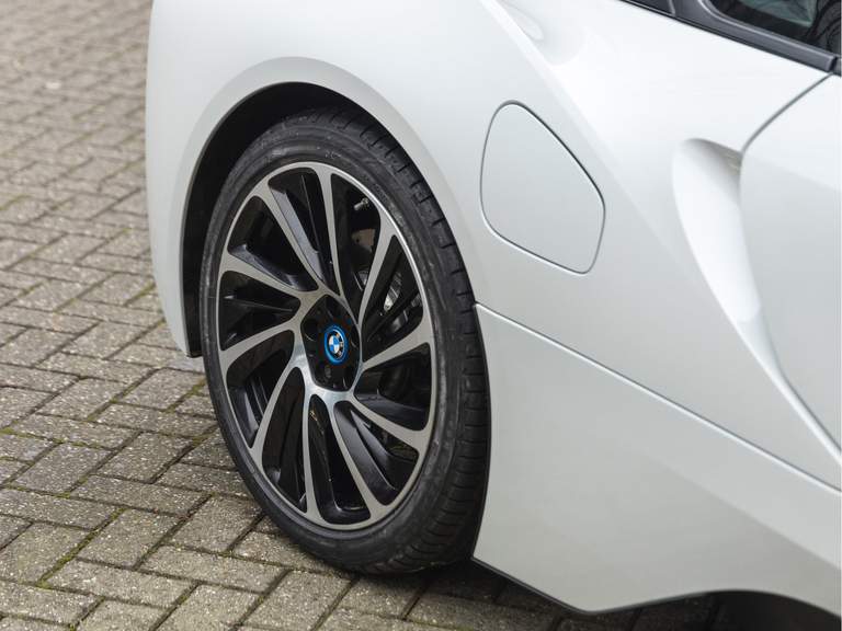 BMW BMW