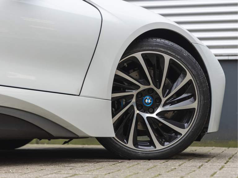 BMW BMW
