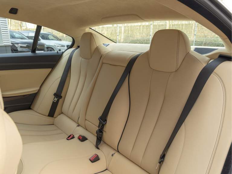 BMW BMW