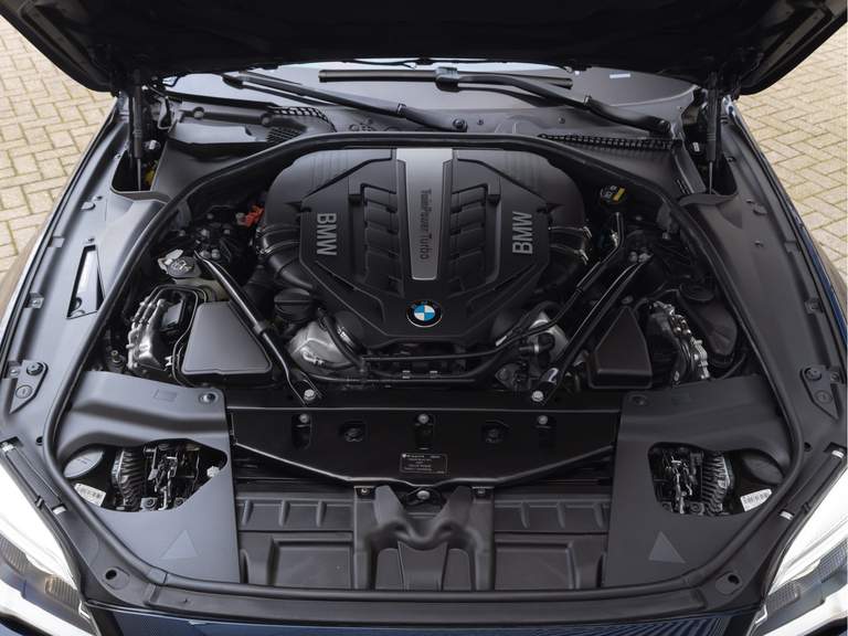 BMW BMW