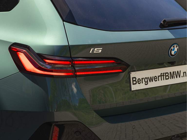 BMW BMW