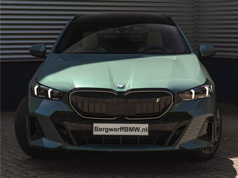 BMW BMW