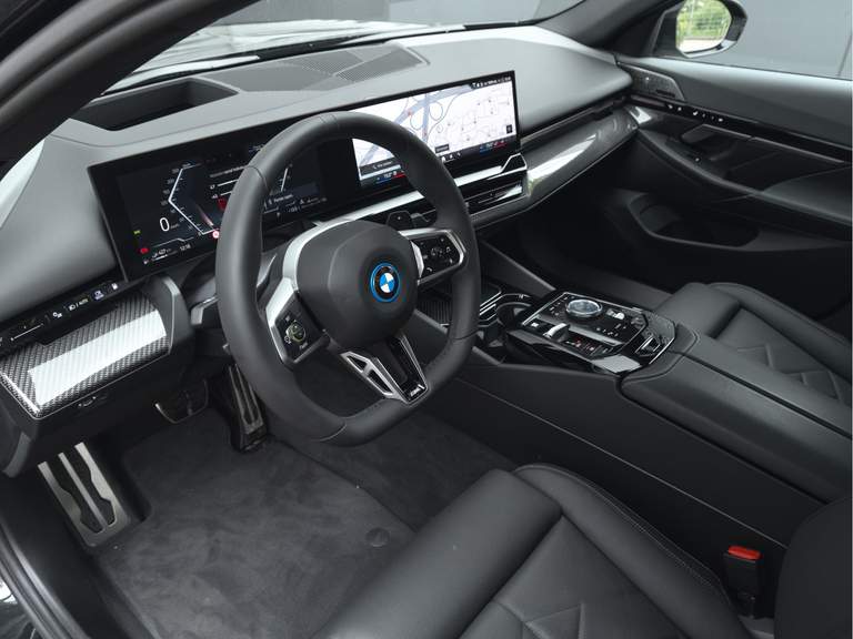 BMW BMW