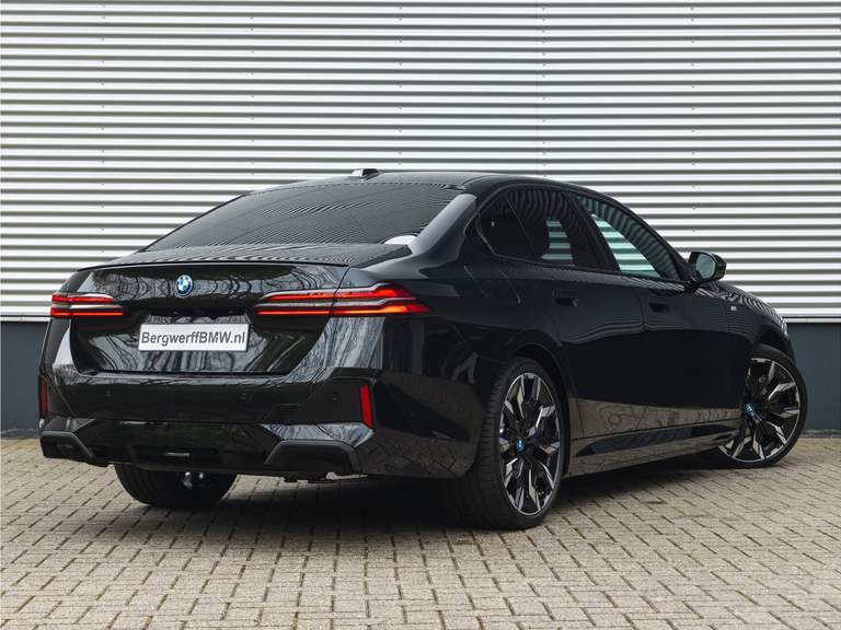 BMW BMW