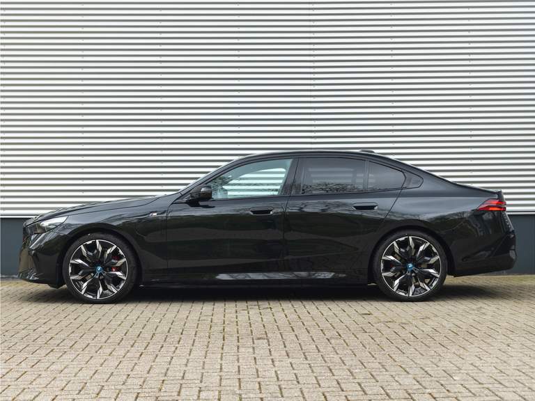 BMW BMW