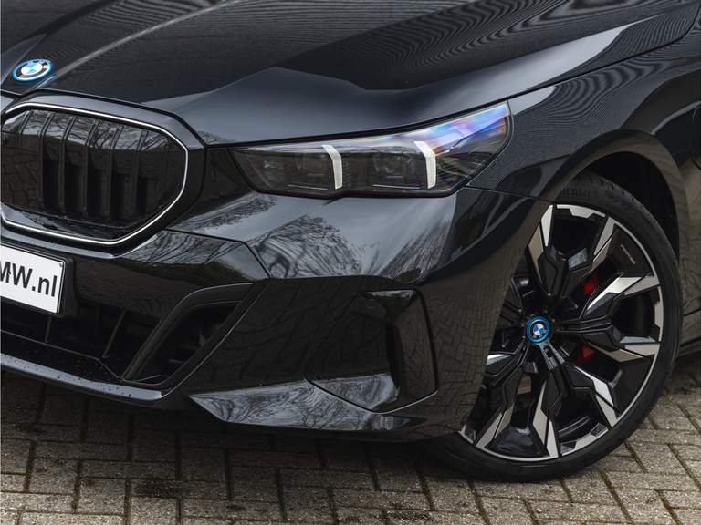 BMW BMW