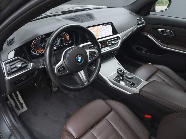 BMW BMW