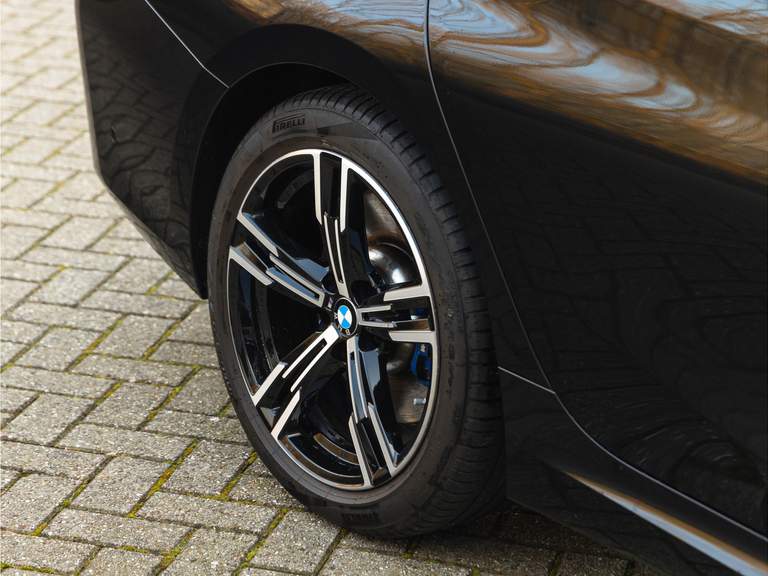 BMW BMW