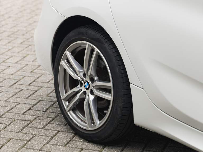 BMW BMW