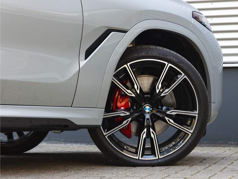 BMW BMW
