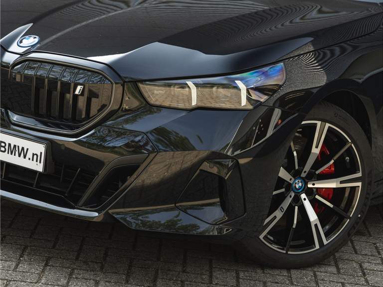 BMW BMW