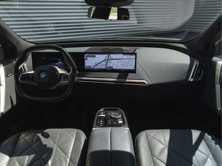 BMW BMW