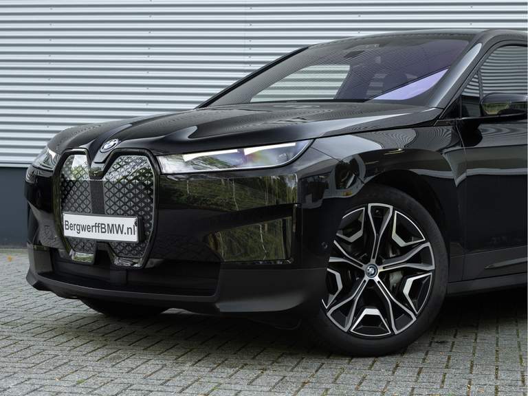BMW BMW