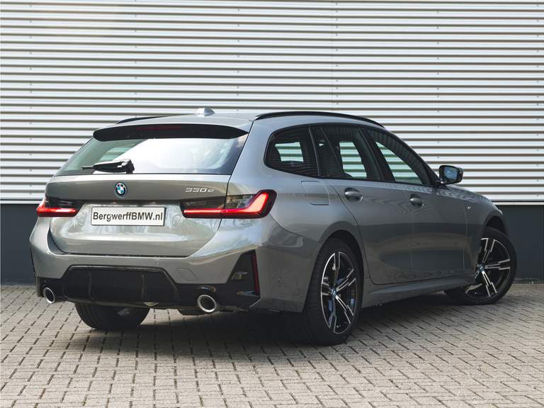 BMW BMW
