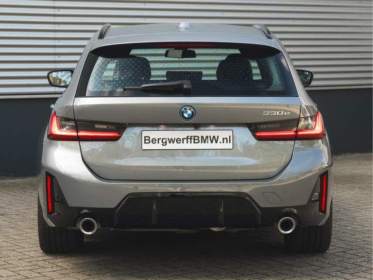 BMW BMW