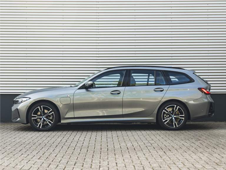 BMW BMW
