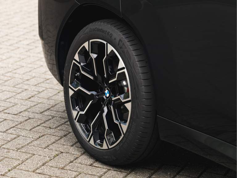 BMW BMW